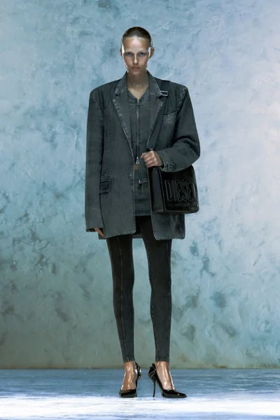 Look 6